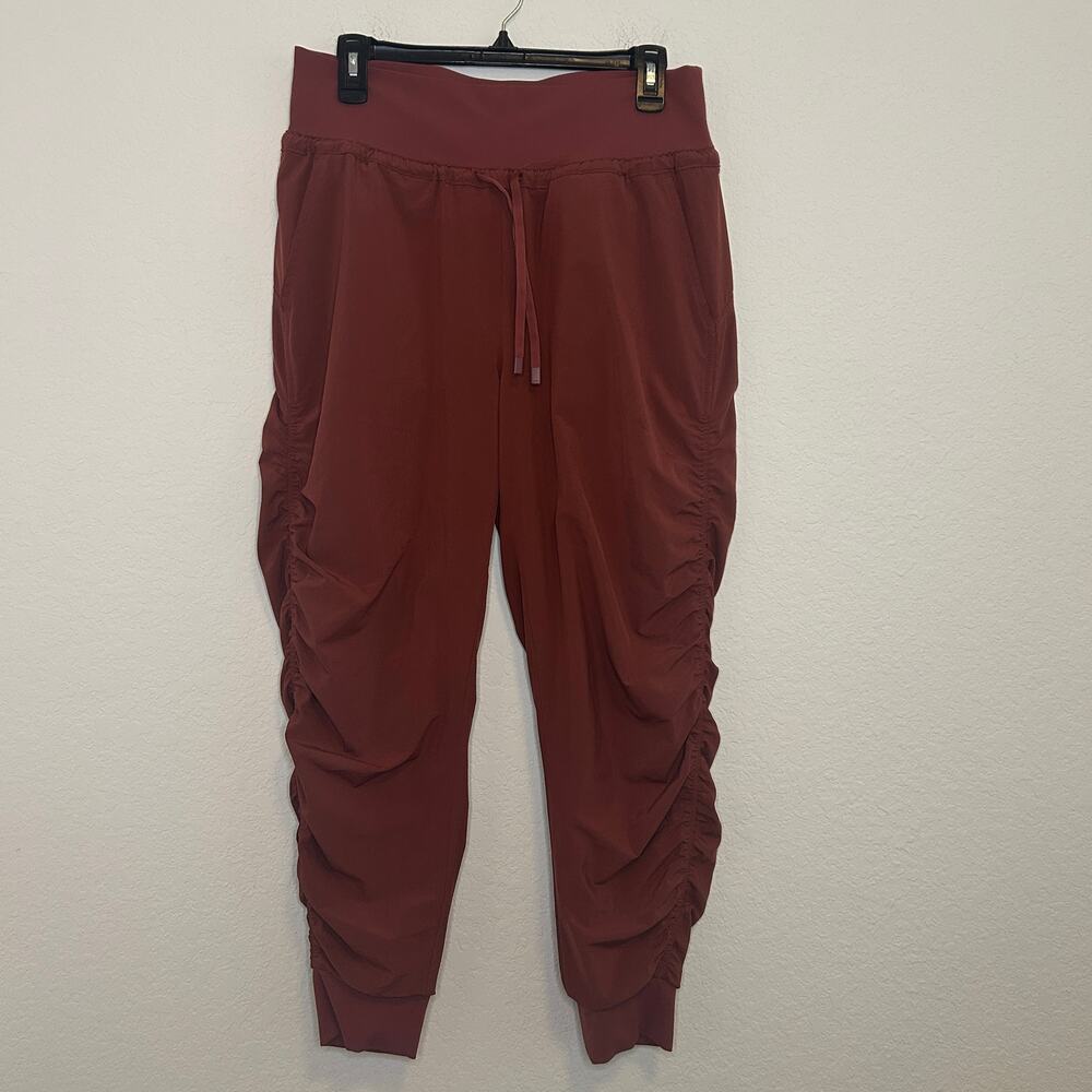 Athleta Attitude Lined Jogger Pants Red Sz 8